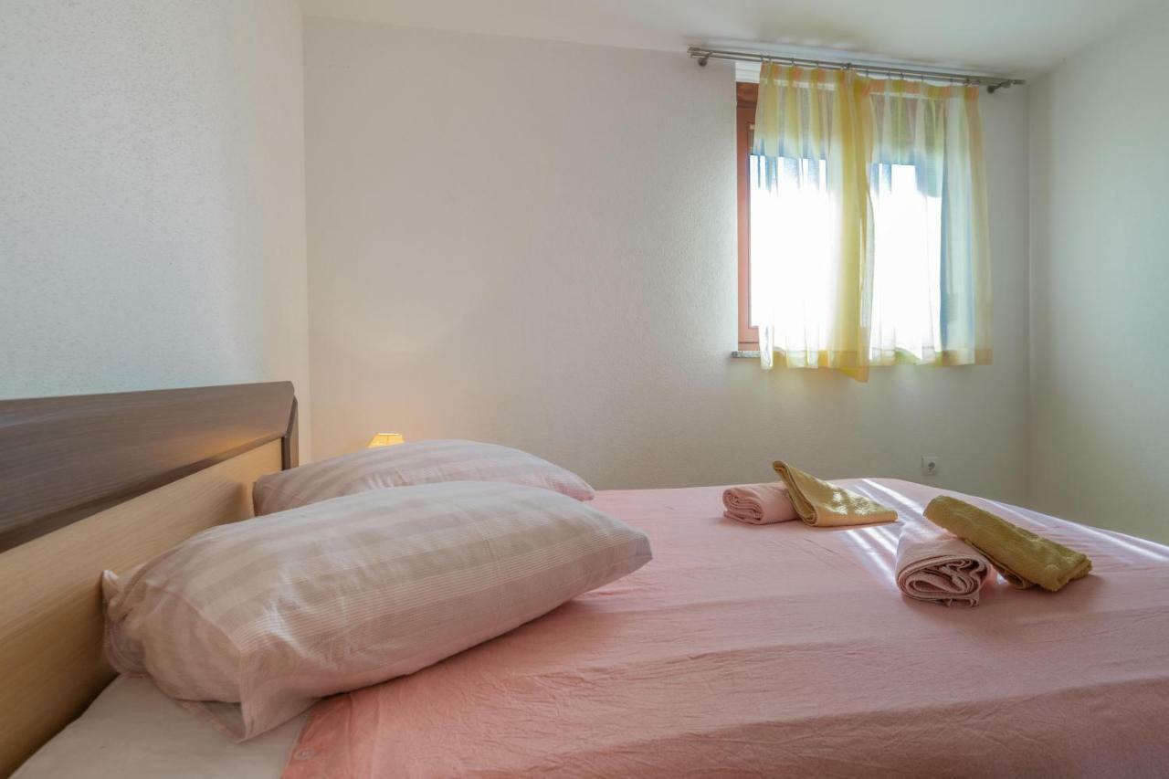 Ferienhaus Joy Лижнян Экстерьер фото